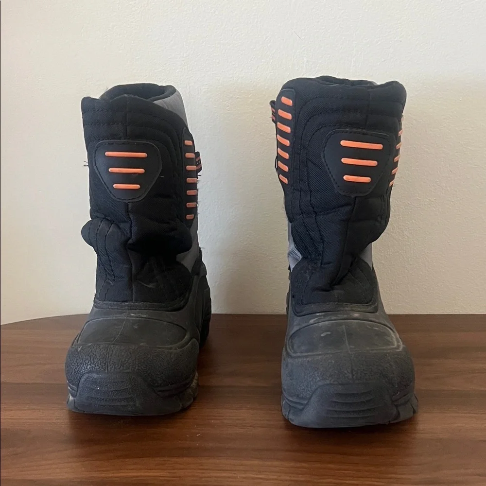 Kids Black and Gray Winter Boots Size 3